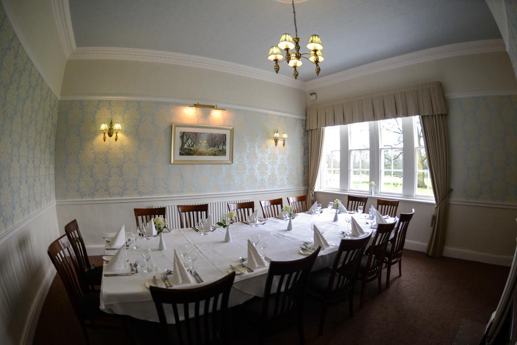 Singleton Lodge Country House Hotel Poulton-le-Fylde Exterior photo